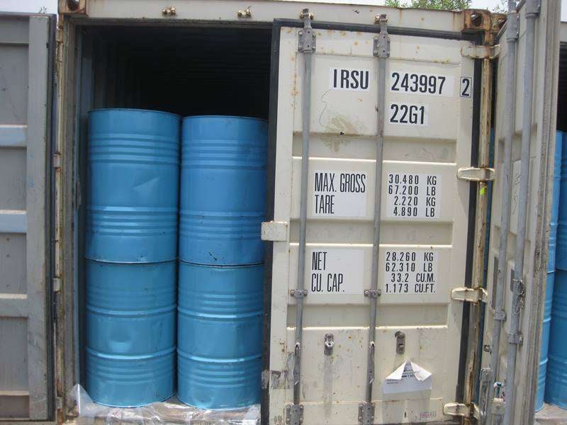 Rubber process oil or extender oil